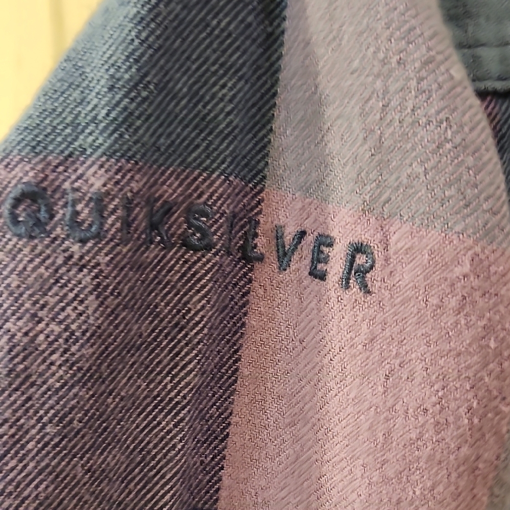 Quiksilver Blue and Purple Checkered Shirt - Picture 8 of 9